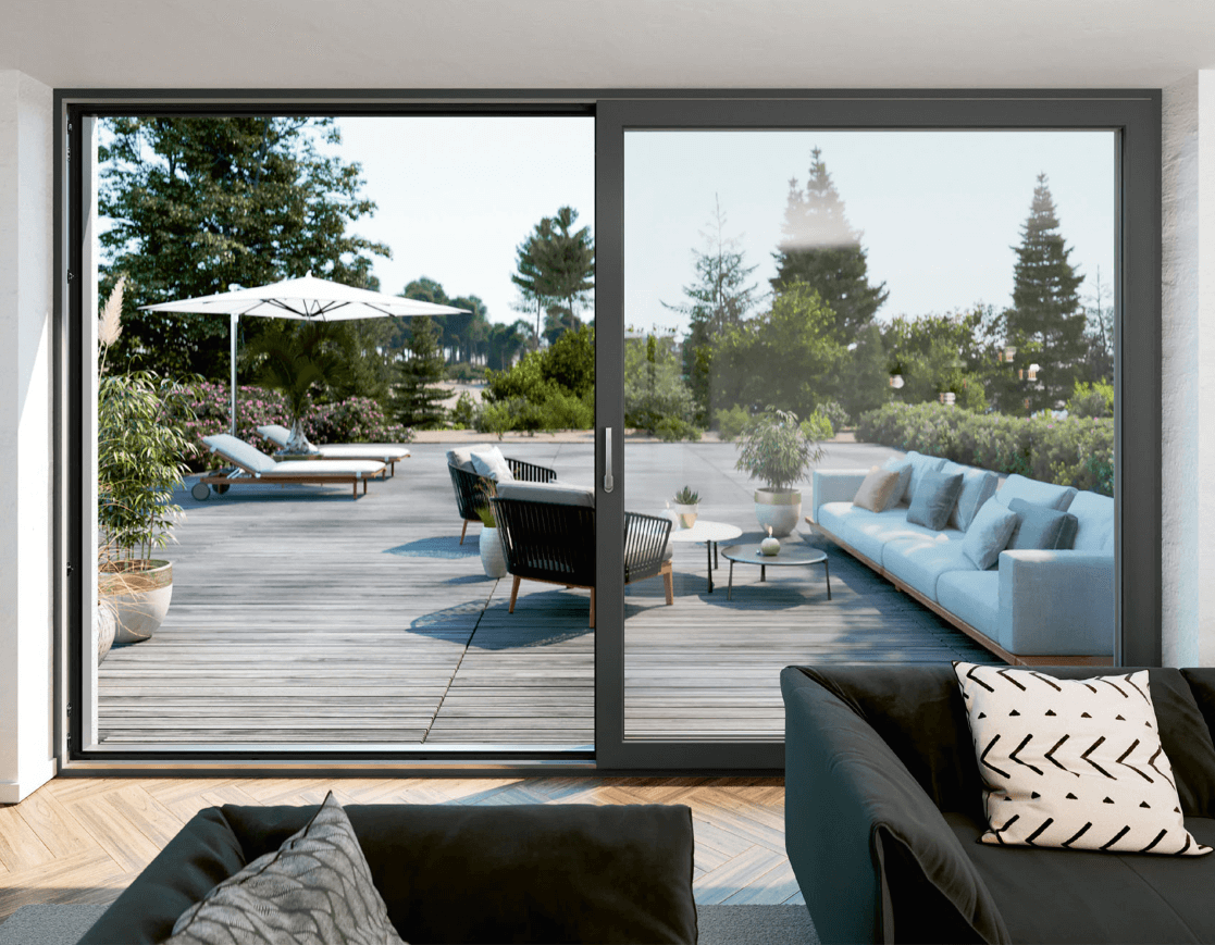 Ejemplo de sistema Rehau Synego Slide instalado con acceso a terraza