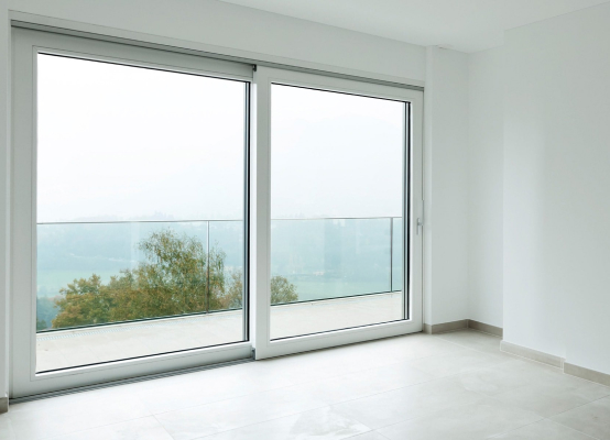 Puertas de entrada de PVC para casa y oficina